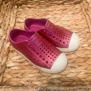 Native Brand Hot Pink Shoes C10